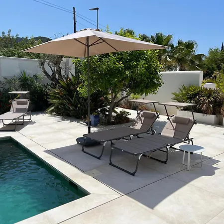 Moderne Mit Pool Sant Josep de sa Talaia